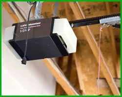 Master Garage Door Service Chicago, IL 773-639-1921 - sidebar-opener-t-07-gr-19m